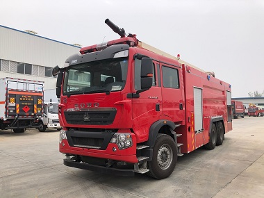 國六重汽18米舉高噴射消防車